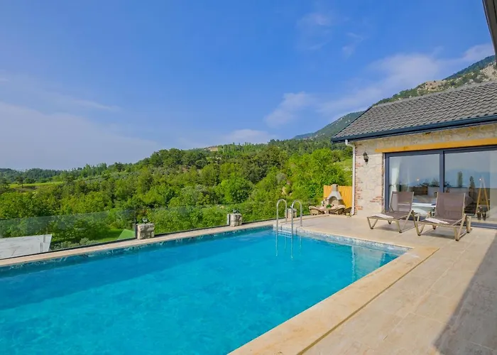 Pegasusstonehouse Villa