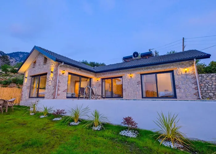 Pegasusstonehouse Villa *